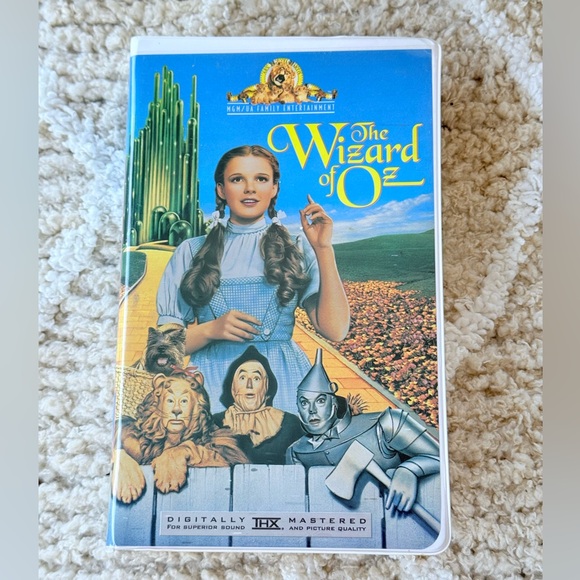MGM Other - The Wizard of Oz VHS THX Mastered 1996